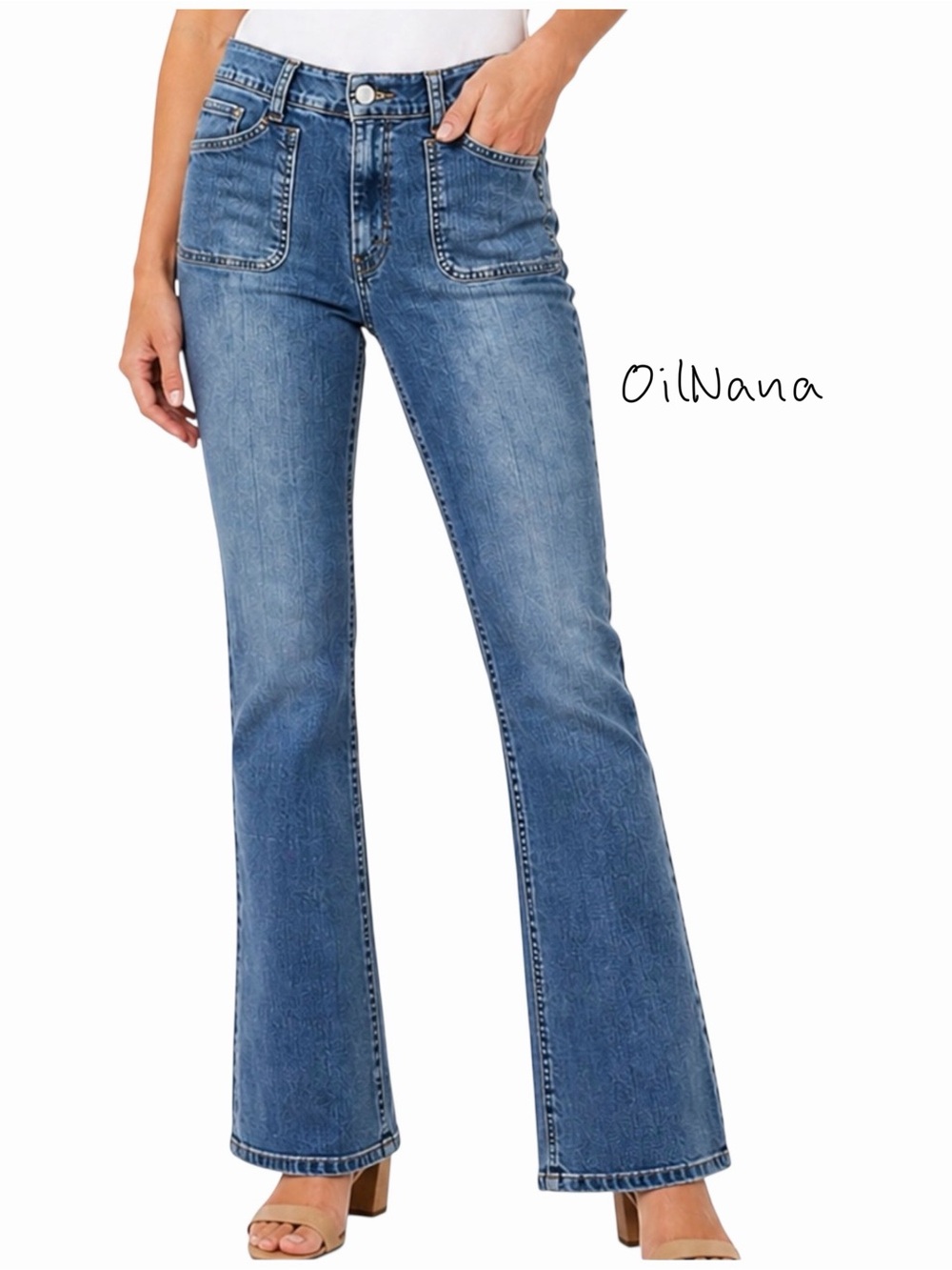 LEVI’S Y2K Patch Pocket Jeans Woman’s boot Cut Medium Wash size 12